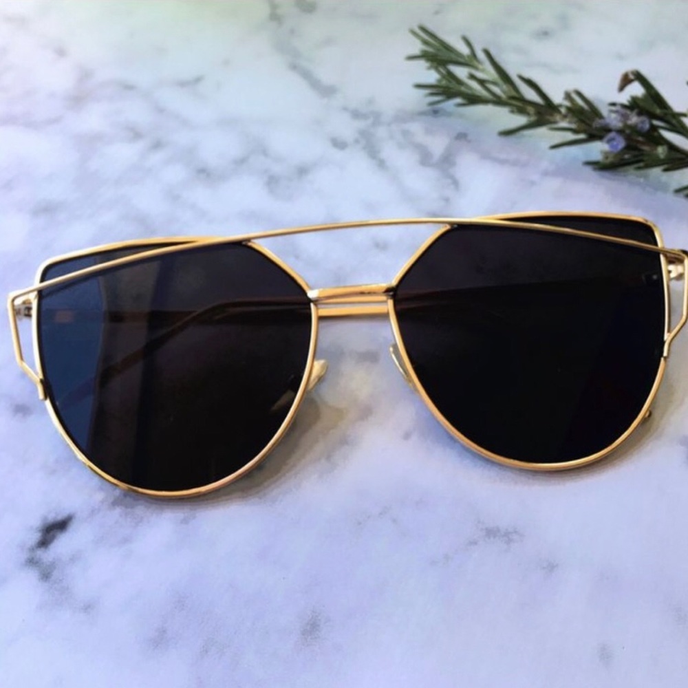 Fabulous Cat Eye Shaped Shades